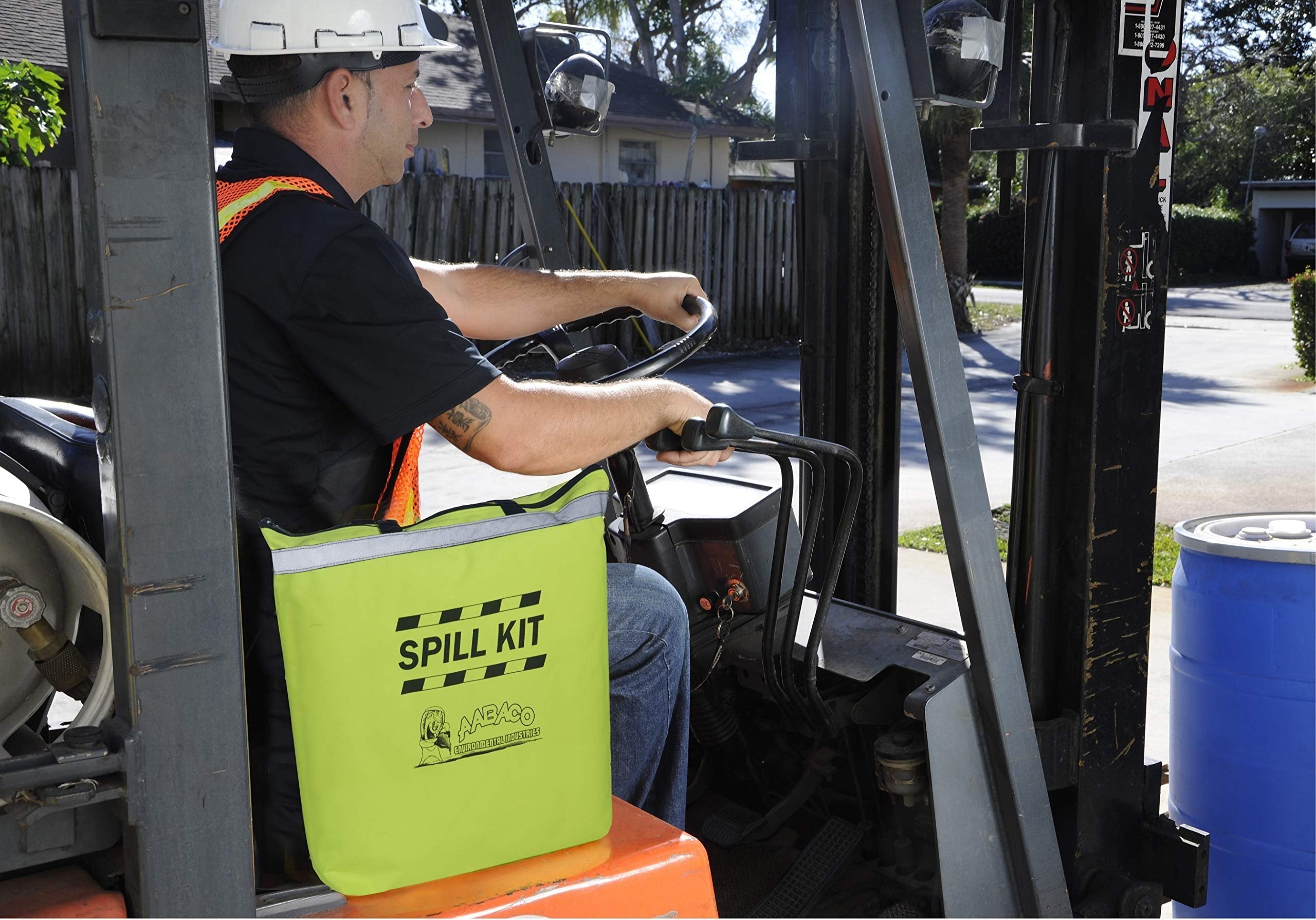 AABACO Universal Spill KIT – Perfect Spill Kits for Trucks - in Portable High Visibility Yellow Tote Bag –for Spill Response – Chemical Or Oil Containment - 2 Kits